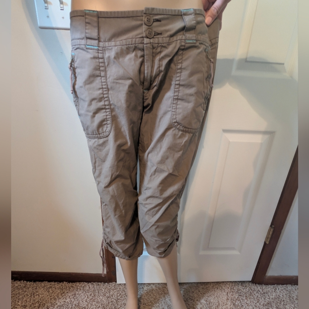 Maurices Brown Cargo Pants/Capris Y2K Style Blue Accent Stitches -size 5/6